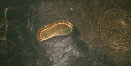 File:Guru Rinpoche's footprint in the rock.jpg