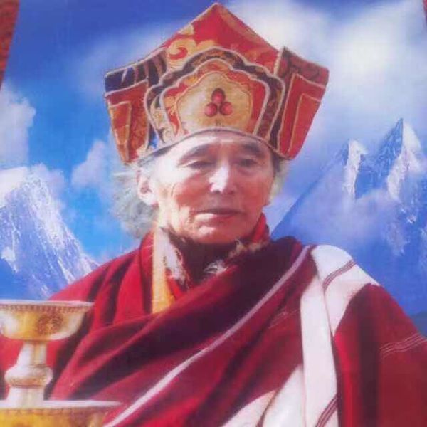 File:Tulku Orgyen Chemchok Rinpoche Nyingma Ewam Chödhey 7.jpg