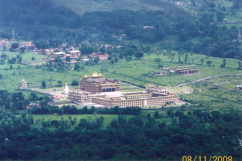 File:Dzongsarchauntra.jpg